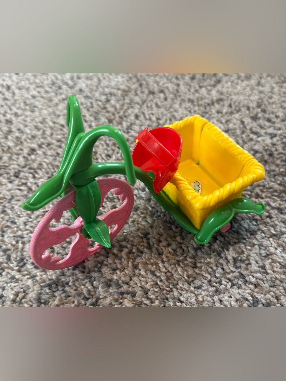 Vintage Strawberry Shortcake Doll Berry Cycle Trike Bicycle Vehicle Toy 1982